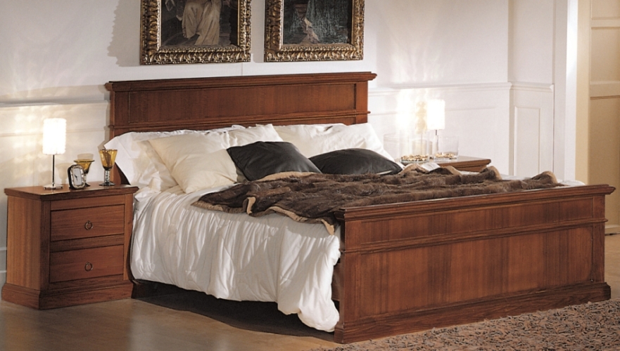 Letto matrimoniale in legno Arte Povera Letto matrimoniale in legno Arte Povera